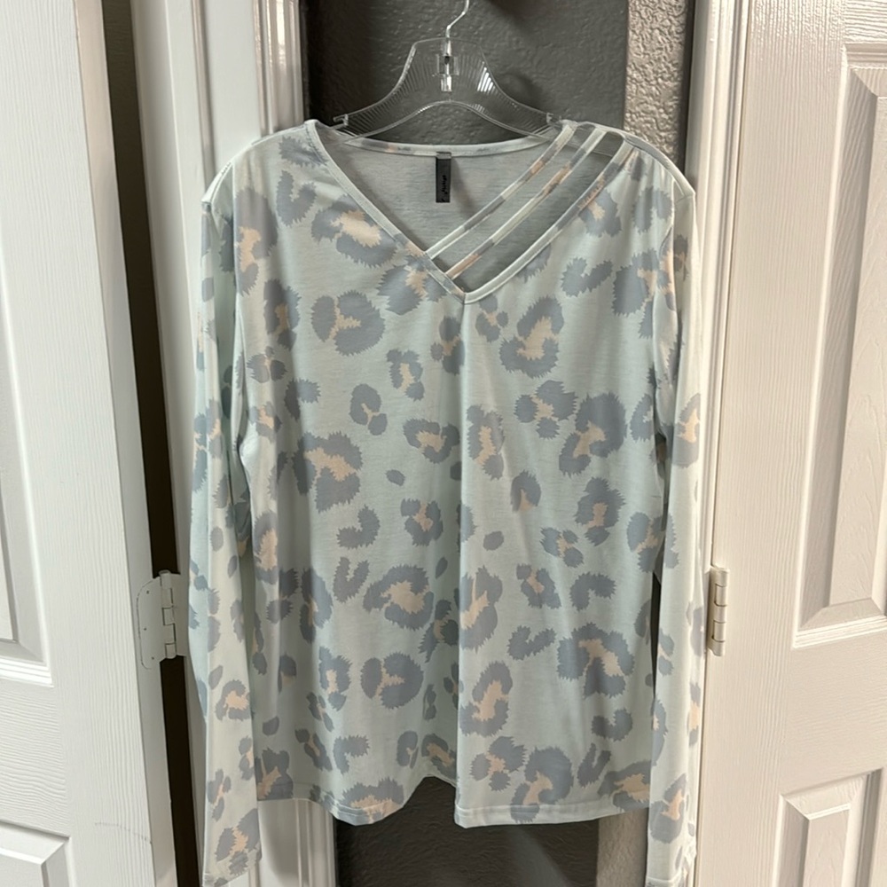 Sold - Gray leopard print blouse